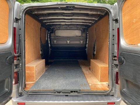 Vauxhall Vivaro 1.6 CDTi 2900 BiTurbo ecoTEC Sportive L2 H1 Euro 6 (s/s) 5dr 13