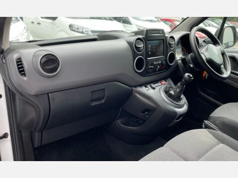Peugeot Partner 1.6 BlueHDi 854 Professional L1 5dr 39