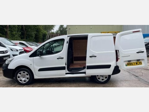 Peugeot Partner 1.6 BlueHDi 854 Professional L1 5dr 17