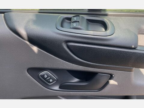 Ford Transit Custom 2.0 260 EcoBlue L1 H1 Euro 6 (s/s) 5dr 22