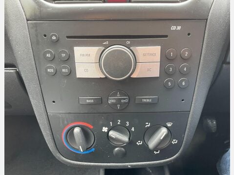 Vauxhall Combo 1.3 CDTi 1700 16v SE 3dr 27