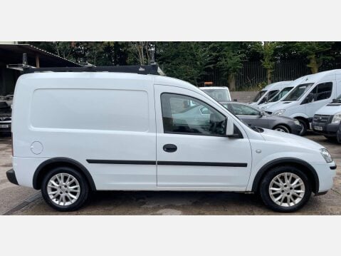 Vauxhall Combo 1.3 CDTi 1700 16v SE 3dr 5