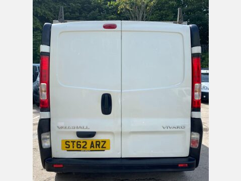 Vauxhall Vivaro 2.0 2700 CDTi FWD L1 4dr 11