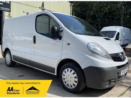 Vauxhall Vivaro 2.0 2700 CDTi FWD L1 4dr