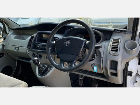 Vauxhall Vivaro 2.0 2700 CDTi FWD L1 4dr 30