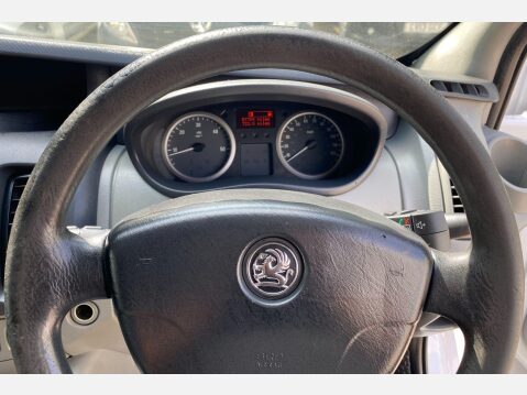 Vauxhall Vivaro 2.0 2700 CDTi FWD L1 4dr 32