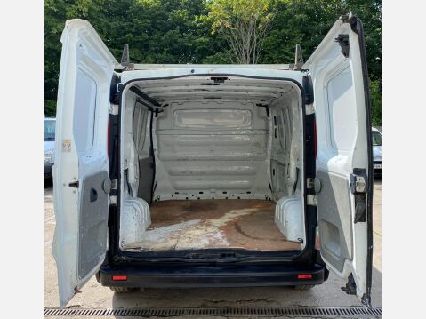 Vauxhall Vivaro 2.0 2700 CDTi FWD L1 4dr 12