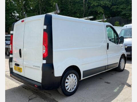 Vauxhall Vivaro 2.0 2700 CDTi FWD L1 4dr 9