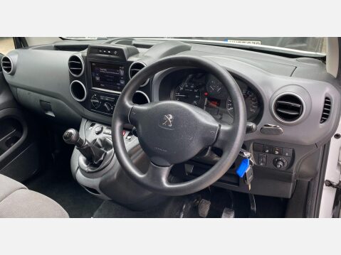 Peugeot Partner 1.6 BlueHDi 855 Professional L1 5dr Stop & Start 27