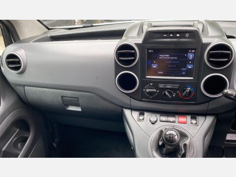 Peugeot Partner 1.6 BlueHDi 855 Professional L1 5dr Stop & Start 32