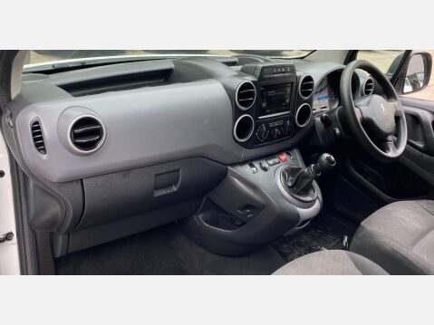 Peugeot Partner 1.6 BlueHDi 855 Professional L1 5dr Stop & Start 40