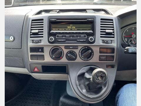 Volkswagen Transporter 2.0 TDI T28 Trendline L1 H1 4dr 29
