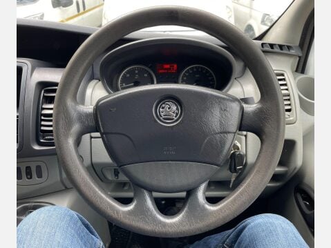 Vauxhall Vivaro 2.0 2900 CDTi FWD L1 4dr 25