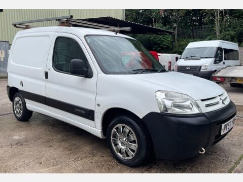 Citroen Berlingo 1.6 HDi 600TD LX 5dr (Euro 4) 4