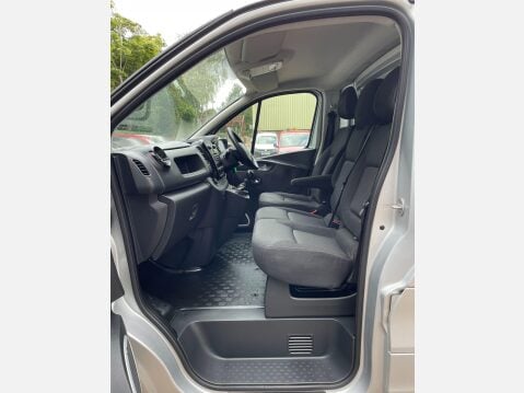Vauxhall Vivaro 1.6 CDTi 2900 Sportive L2 H1 Euro 6 5dr 35