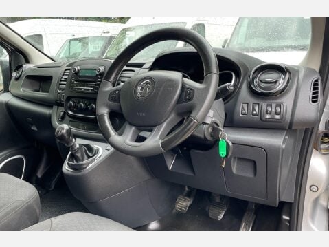 Vauxhall Vivaro 1.6 CDTi 2900 Sportive L2 H1 Euro 6 5dr 25