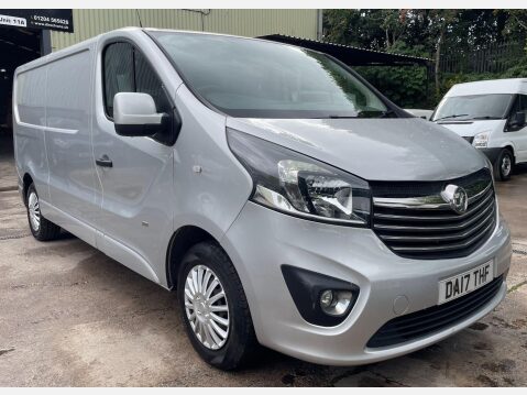 Vauxhall Vivaro 1.6 CDTi 2900 Sportive L2 H1 Euro 6 5dr 4