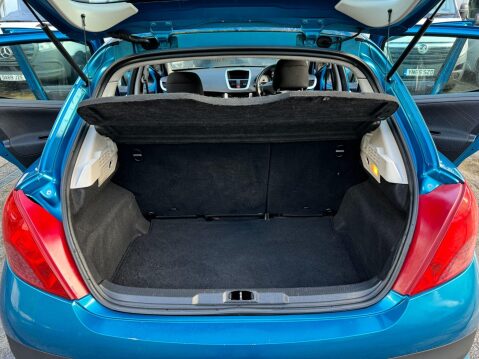 Peugeot 207 1.4 m:play 5dr 30