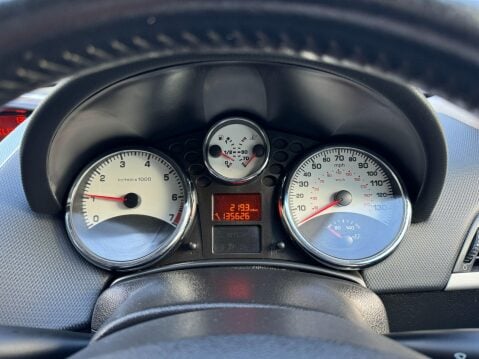 Peugeot 207 1.4 m:play 5dr 28