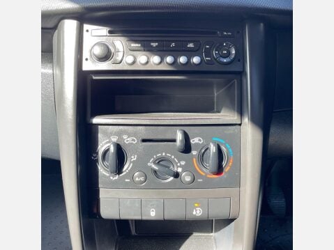 Peugeot 207 1.4 16v S 5dr 32