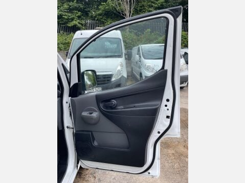 Nissan NV200 1.5 dCi Acenta SWB Euro 5 6dr 22