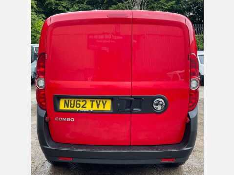 Vauxhall Combo 1.3 CDTi 2000 16v FWD L1 H1 3dr 10