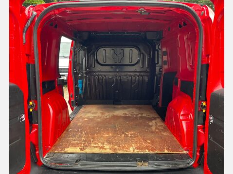 Vauxhall Combo 1.3 CDTi 2000 16v FWD L1 H1 3dr 12