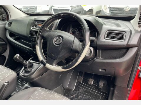 Vauxhall Combo 1.3 CDTi 2000 16v FWD L1 H1 3dr 25