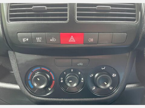 Vauxhall Combo 1.3 CDTi 2000 16v FWD L1 H1 3dr 30