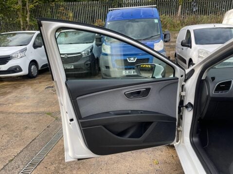 SEAT Leon 1.2 TSI SE Dynamic Technology Euro 6 (s/s) 5dr 42