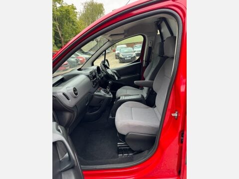 Peugeot Partner 1.6 HDi 850 S L1 4dr 38