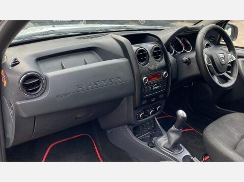 Dacia Duster 1.6 SCe Ambiance Euro 6 (s/s) 5dr 38