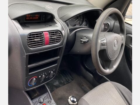Vauxhall Combo 1.3 CDTi 2000 16v 3dr 31