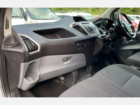 Ford Transit Custom 2.0 TDCi 290 Trend L2 H1 5dr 39