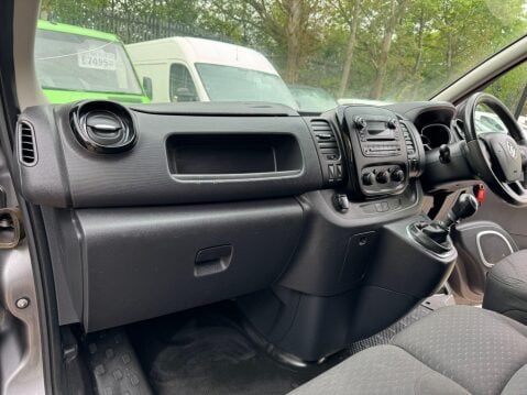Vauxhall Vivaro 1.6 CDTi 2900 Sportive L2 H1 Euro 6 5dr 31