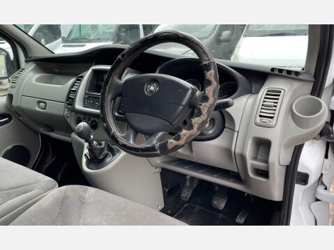 Vauxhall Vivaro 2.0 2900 CDTi Sportive FWD L3 4dr 25