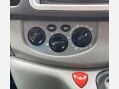 Vauxhall Vivaro 2.0 2900 CDTi Sportive FWD L3 4dr 30
