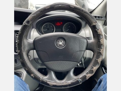 Vauxhall Vivaro 2.0 2900 CDTi Sportive FWD L3 4dr 26