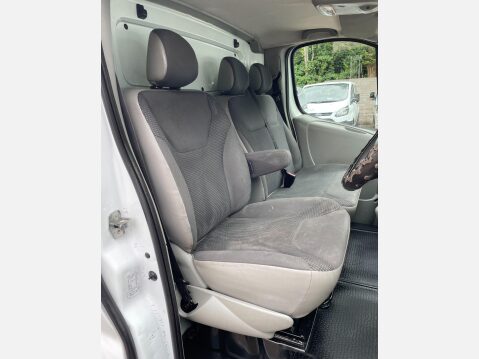 Vauxhall Vivaro 2.0 2900 CDTi Sportive FWD L3 4dr 24