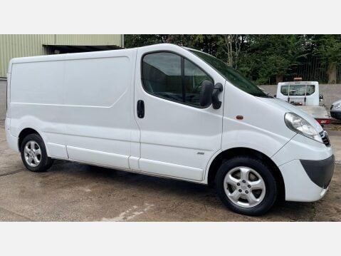 Vauxhall Vivaro 2.0 2900 CDTi Sportive FWD L3 4dr 6