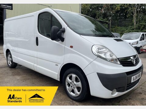 Vauxhall Vivaro 2.0 2900 CDTi Sportive FWD L3 4dr 1