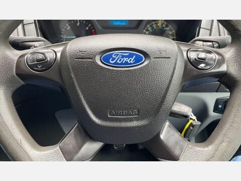 Ford Transit 2.2 TDCi 290 FWD L2 H2 Euro 5 5dr 28