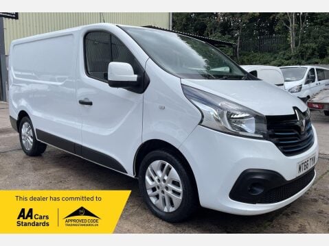 Renault Trafic 1.6 dCi 27 Sport Nav SWB Standard Roof Euro 6 5dr 1