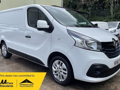 Renault Trafic 1.6 dCi 27 Sport Nav SWB Standard Roof Euro 6 5dr