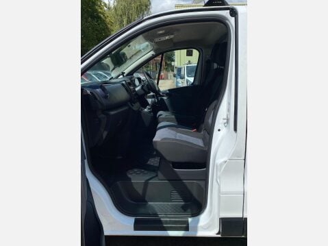 Vauxhall Vivaro 1.6 CDTi 2900 ecoFLEX L1 H1 Euro 5 (s/s) 5dr 36