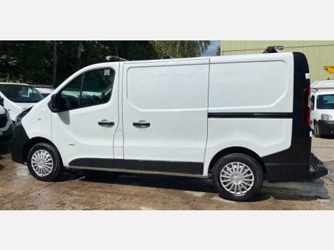 Vauxhall Vivaro 1.6 CDTi 2900 ecoFLEX L1 H1 Euro 5 (s/s) 5dr 16