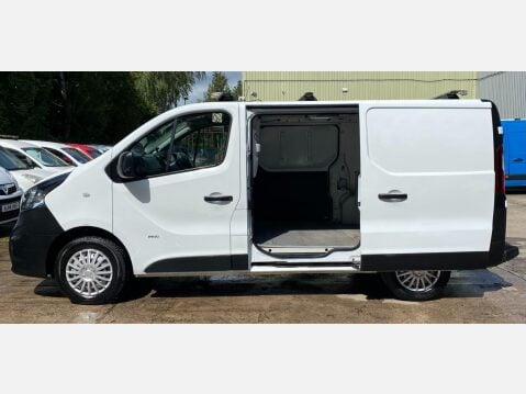 Vauxhall Vivaro 1.6 CDTi 2900 ecoFLEX L1 H1 Euro 5 (s/s) 5dr 18