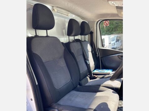 Vauxhall Vivaro 1.6 CDTi 2900 ecoFLEX L1 H1 Euro 5 (s/s) 5dr 25