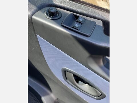 Vauxhall Vivaro 1.6 CDTi 2900 ecoFLEX L1 H1 Euro 5 (s/s) 5dr 27