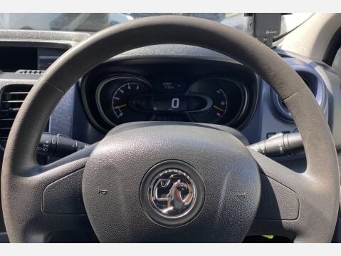 Vauxhall Vivaro 1.6 CDTi 2900 ecoFLEX L1 H1 Euro 5 (s/s) 5dr 30